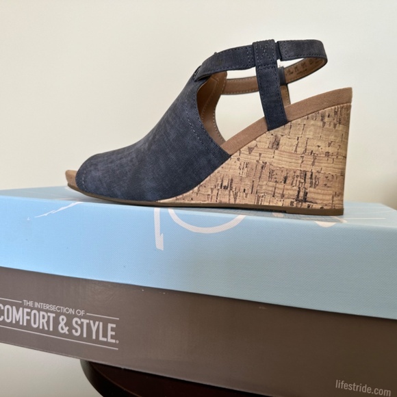 LifeStride Soft System Women’s Harlow, DK Blue Den10, size 7 1/2 - Picture 3 of 7